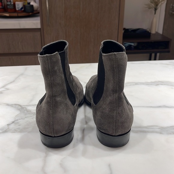 Saint Laurent Suede Wyatt Chelsea Boot Ankle - Picture 5 of 7